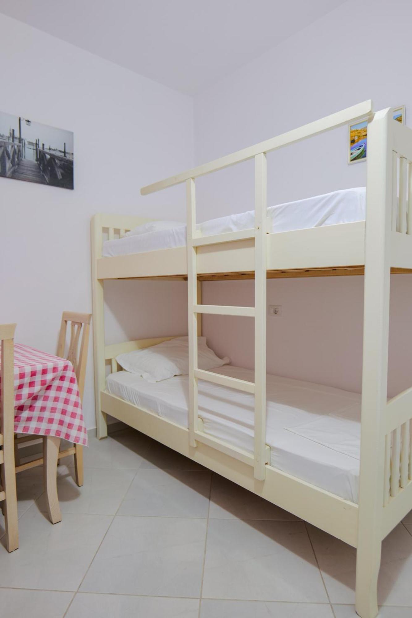Vila Shpetimi Εξαμίλιο Εξωτερικό φωτογραφία