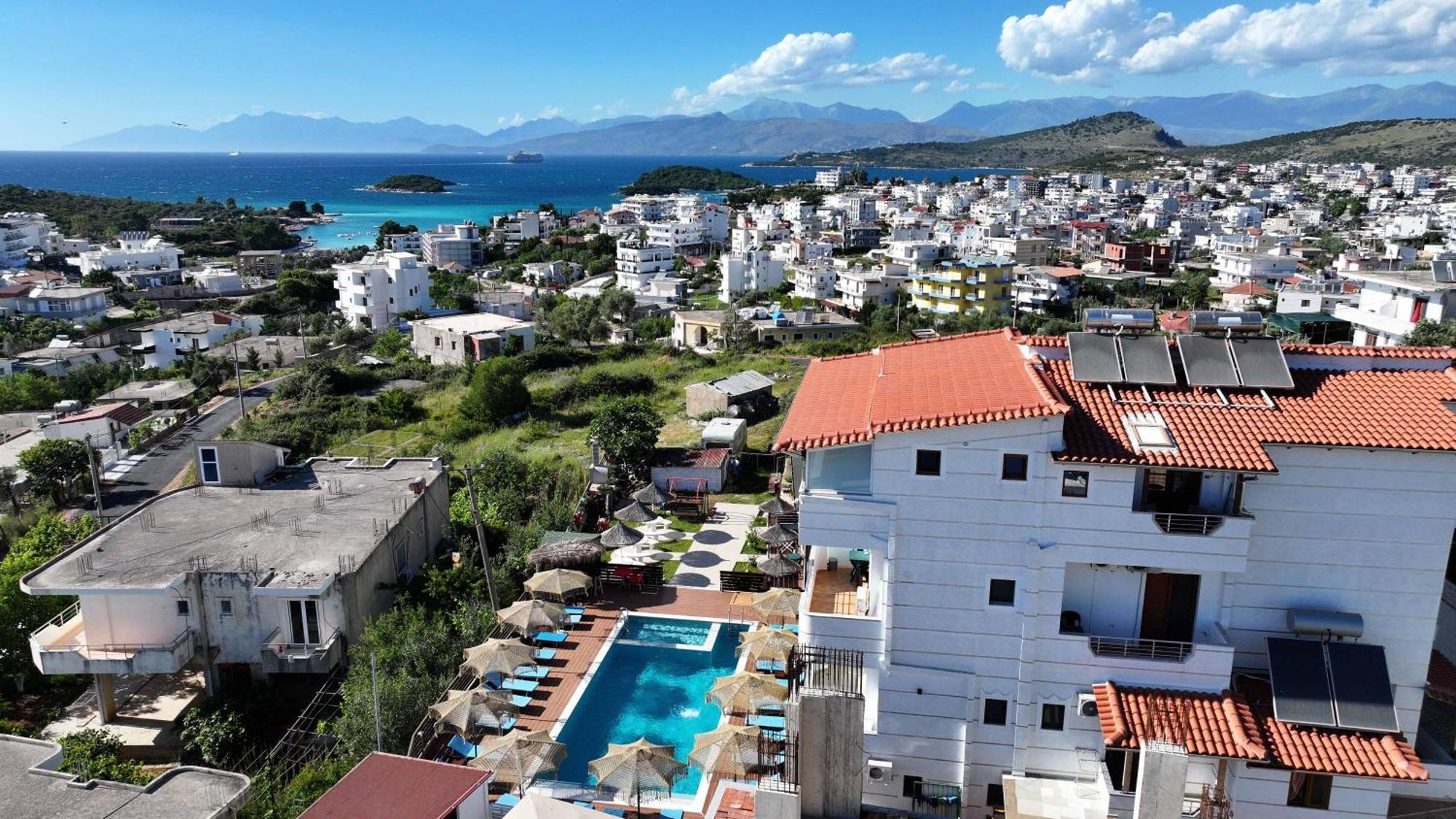 Vila Shpetimi Εξαμίλιο Εξωτερικό φωτογραφία